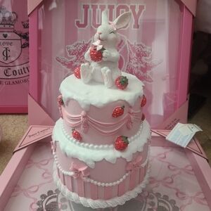 Easter Strawberry Cake 🍓